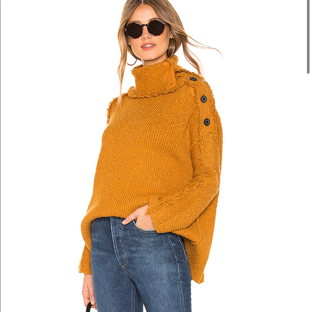Beautiful Sweater “on my side pullover in gold”